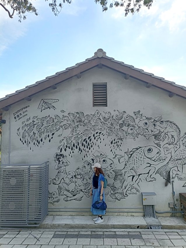 mural at national Taiwan museum of comic