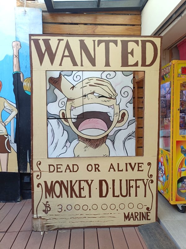onepiece mural at painted animation lane