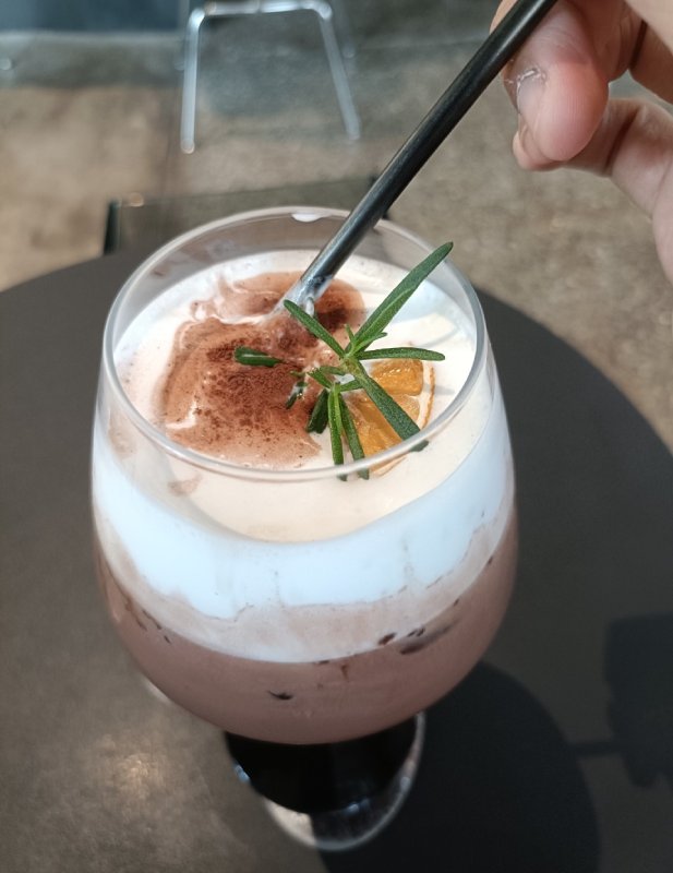 orange mocha iced coffee at Oracle Coffee, Kaohsiung