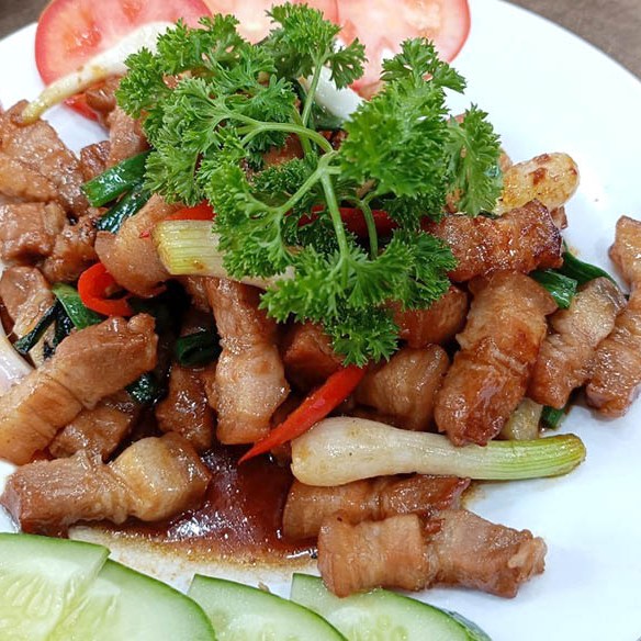 หมูหวาน ร้าน Que Huong Pho Com