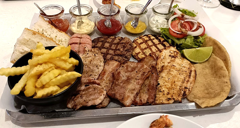 MIX GREEK Restaurant, Nha Trang, Vietnam ญาจาง เวียดนาม