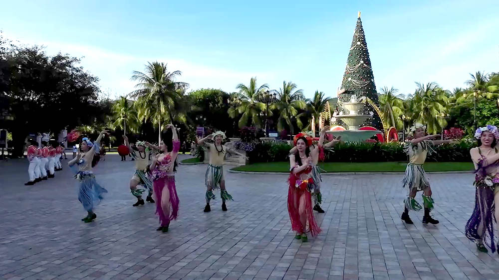 Parade show at VinWonder, Nha trang