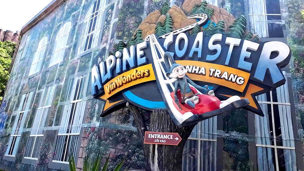 เครื่องเล่นที่สวนสนุก Vinwonders