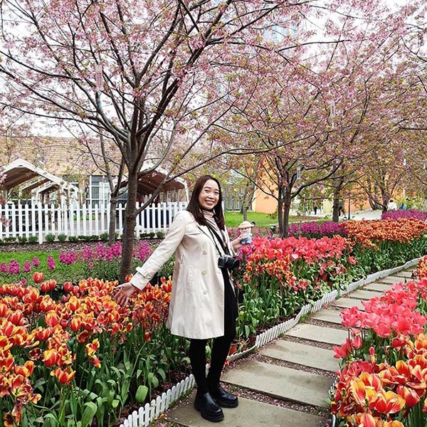 บรรยากาศ ดอกไม้บาน ในฤดูใบไม้ผลิ ที่ Manhua Manor เฉิงตู