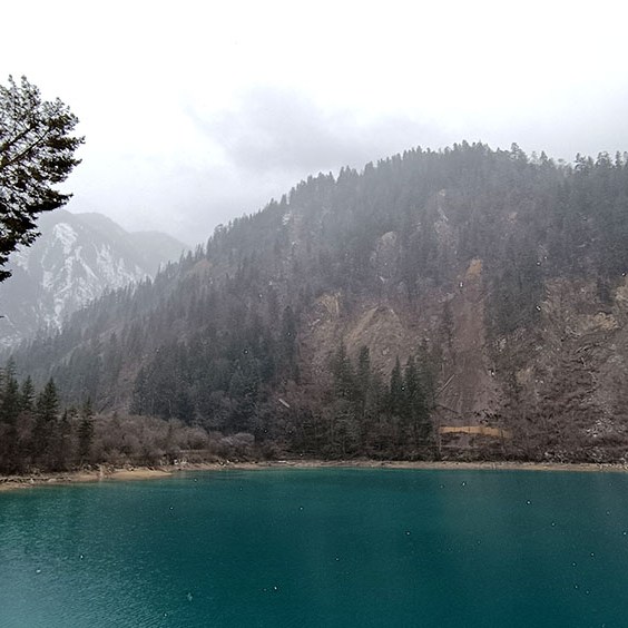ทะเลสาบแพนด้า Panda Lake จิ่วจ้ายโกว