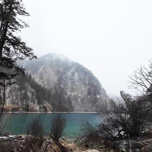 ทะเลสาบแพนด้า Panda Lake จิ่วจ้ายโกว