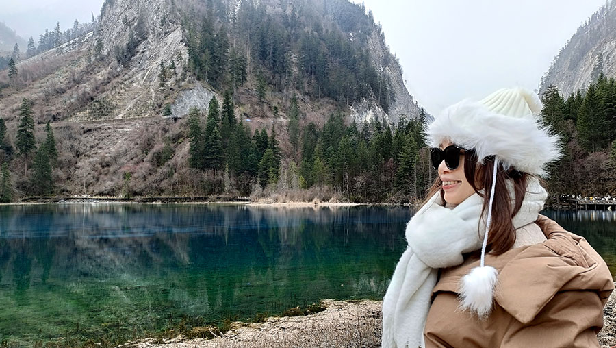 Five-Flower Lake ทะเลสาบห้าบุปผา จิ่วจ้ายโกว