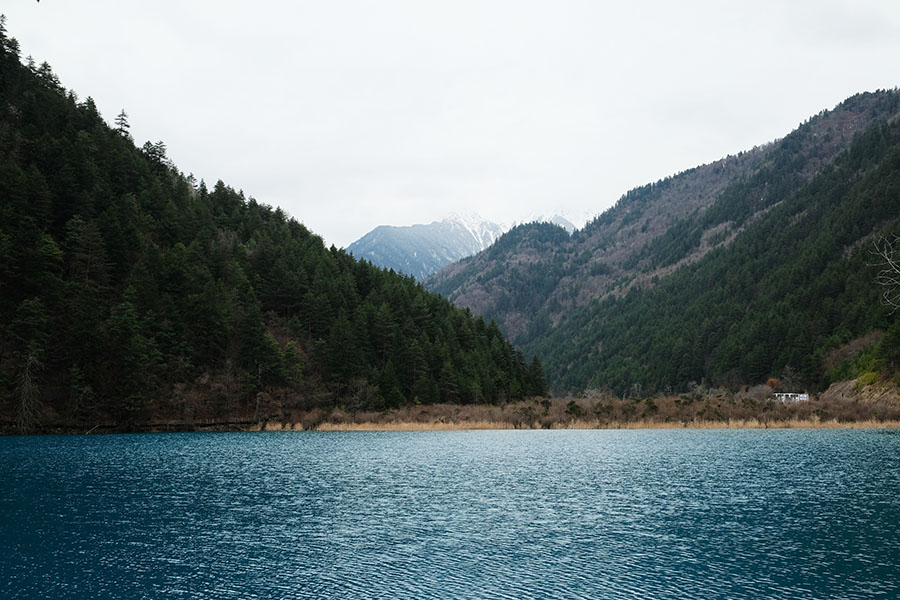 ทะเลสาบเสือ และหุบเขาในจิ่วจ้ายโกว