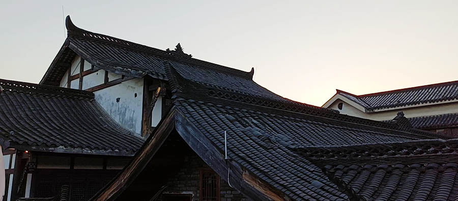 วิวจากบนระเบียง POP MART