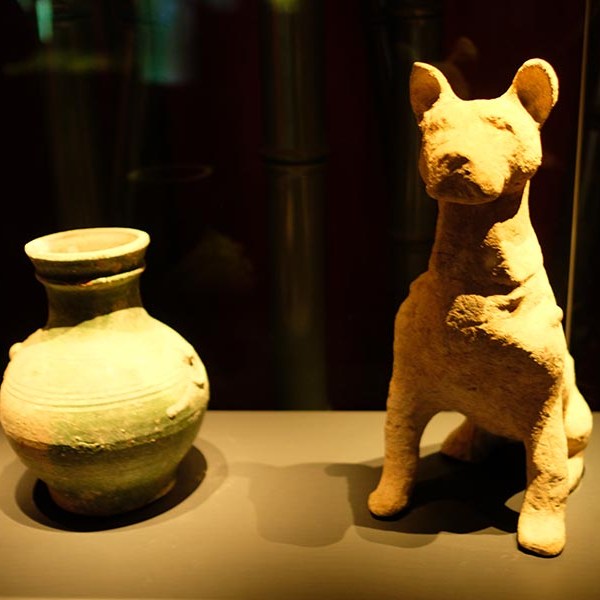 โบราณวัตถุ ที่ได้จากการขุดค้นตามที่ต่างๆ ในยุคสมัยสามก๊ก