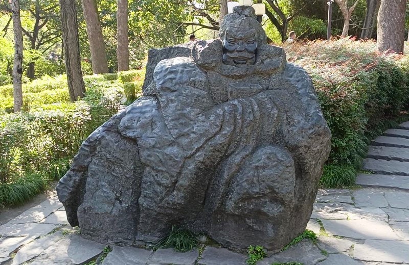 สวนหิน หน้าศาลเจ้าสามคุณธรรม ณ ศาลเจ้าอู่โหว เมืองเฉิงตู ประเทศจีน