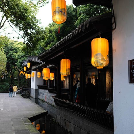 บรรยากาศจีนโบราณ ภายในถนนคนเดินจิ๋นหลี่ 
 เฉิงตู  Chinese style architecture at Jinli Street, Chengdu