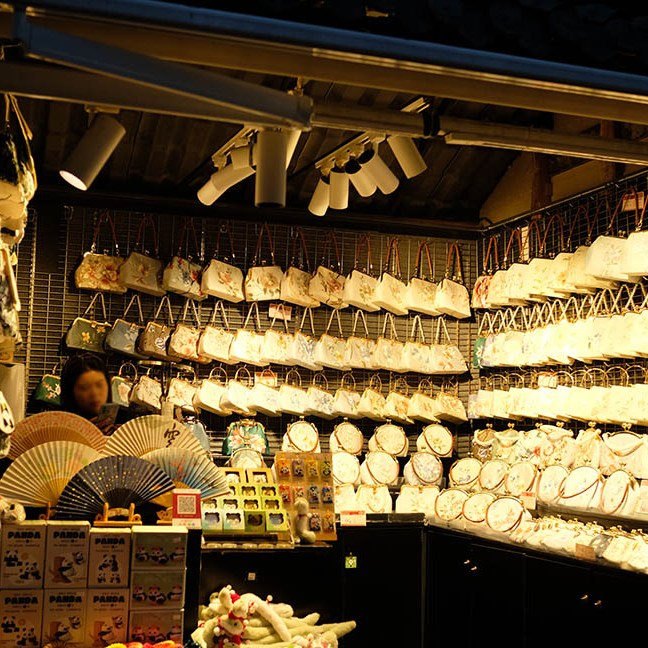 ร้านค้าภายในถนนคนเดินจิ๋นหลี่ เฉิงตู Jinli Street, Chengdu