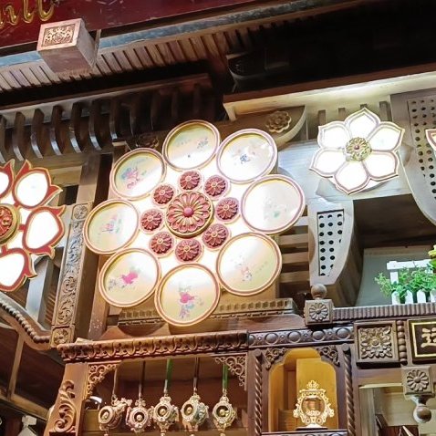 ร้านขายกังหัน ทีถนนคนเดินจิ๋นหลี่ Mill souvenir shop at Jinli street