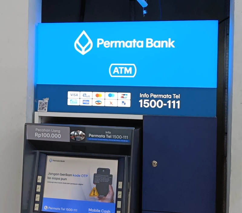 ตู้ ATM บัวหลวง ที่บาหลี อินโดนีเซีย