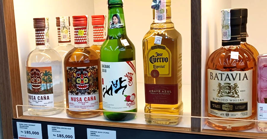 เครื่องดื่มแอลกฮอล์ในร้านสะดวกซื้อที่บาหลี