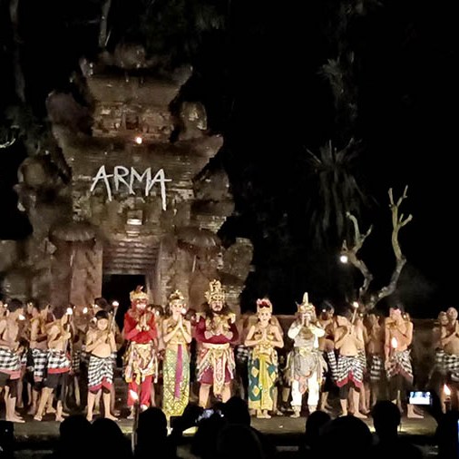 Kecak dance performance at ARMA museum, Ubud, Bali การแสดงระบำเคจัก ที่ ARMA museum อุบุด บาหลี