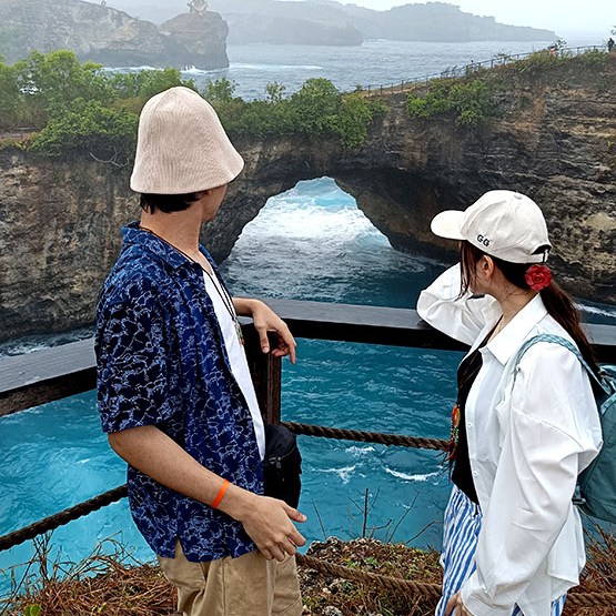 Broken Beach, Nusa Penida, Bali, Indonesia / โบรเคน บีช นุสาเพนิดะ บาหลี ประเทศอินโดนีเซีย