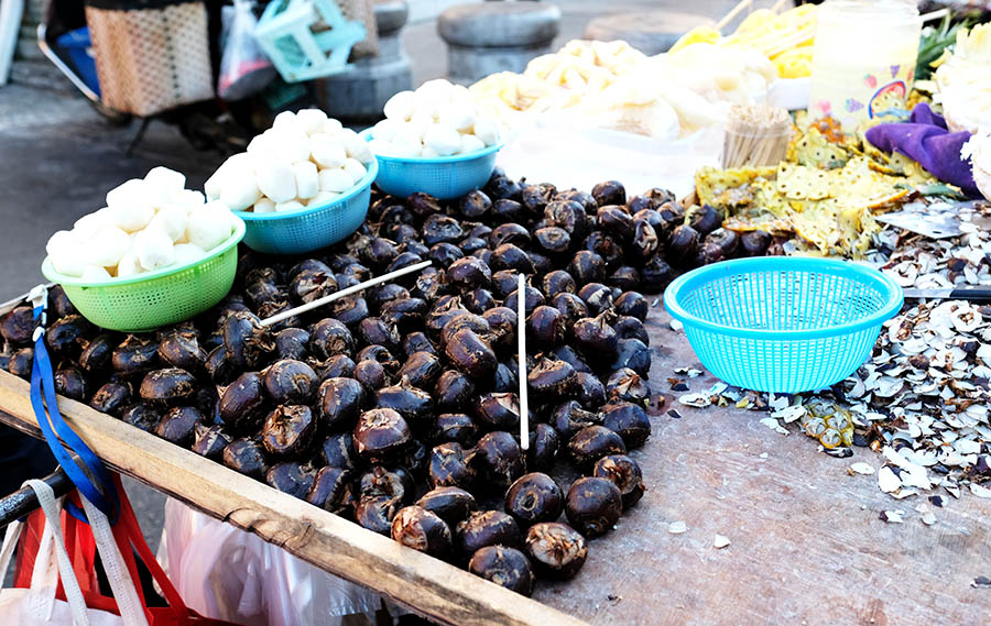 Fruits at Kunming old street ผลไม้ที่โซนเมืองเก่า ถนนคนเดินคุนหมิง ถนนโบราณ
