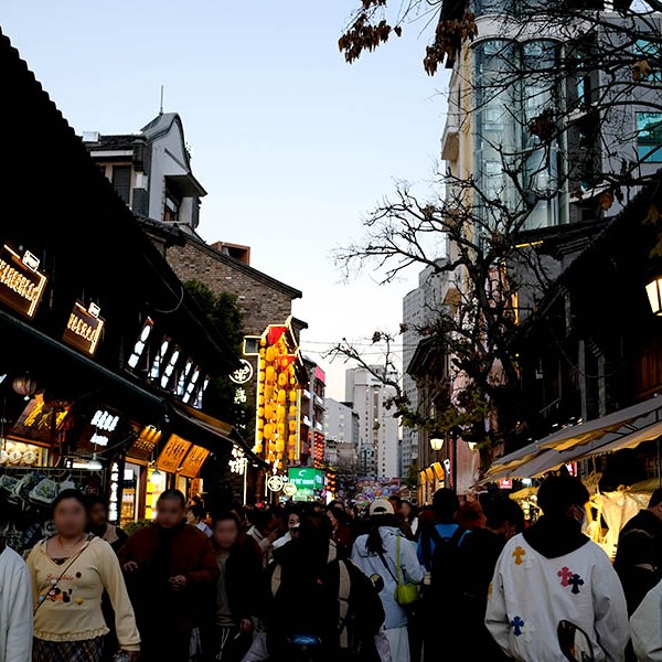 Kunming old street โซนเมืองเก่า ถนนคนเดินคุนหมิง ถนนโบราณ