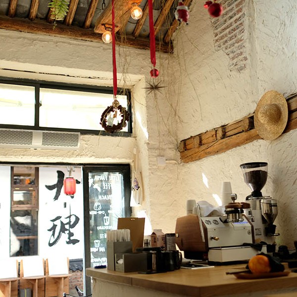 'Little Farmer Coffee' cafe in Dali Ancient City คาเฟ่ Little Farmer Coffee ในโซนเมืองโบราณต้าหลี่