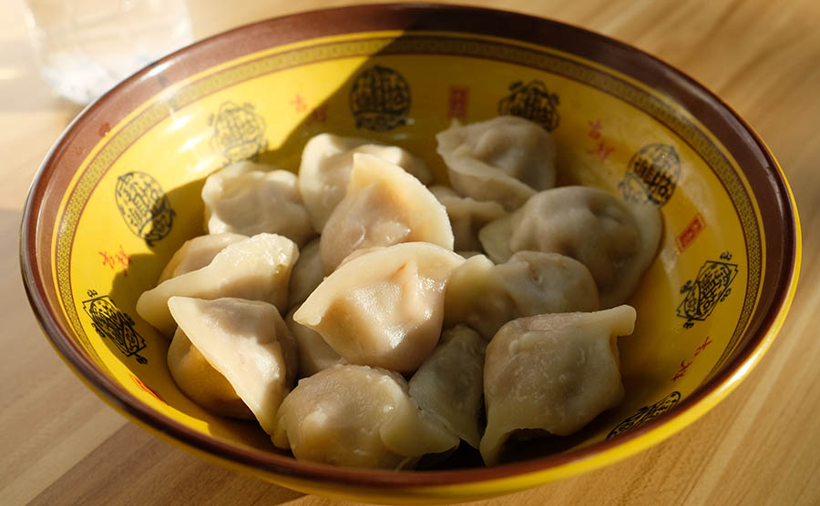 dumplings breakfast store near North gate , Dali Ancient City, Yunnan, China ร้านเกี๊ยวใกล้ประตูเมืองเก่าทิศเหนือ เมืองเก่าต้าหลี่ มณฑลยูนนาน ประเทศจีน
