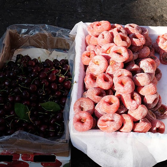 farmers' market Dali Ancient City, Yunnan, China ตลาดชาวนา เมืองเก่าต้าหลี่ มณฑลยูนนาน ประเทศจีน