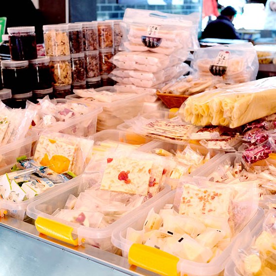 farmers' market Dali Ancient City, Yunnan, China ตลาดชาวนา เมืองเก่าต้าหลี่ มณฑลยูนนาน ประเทศจีน