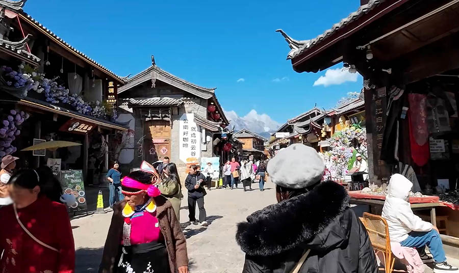 หมู่บ้านไป๋ชา ลี่เจียง ยูนนาน ประเทศจีน Baisha Ancient Town, Lijiang, Yunnan, China