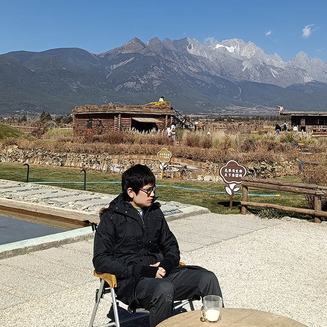 Yún dī'àn cafe, Lijiang, Yunnan province, China คาเฟ่ หยุน ตี้ อั้น, ลี่เจียง, มณฑลยูนนาน ประเทศจีน