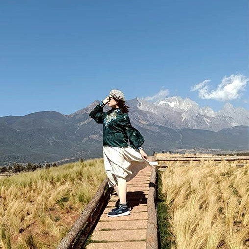 Yún dī'àn cafe, Lijiang, Yunnan province, China คาเฟ่ หยุน ตี้ อั้น, ลี่เจียง, มณฑลยูนนาน ประเทศจีน