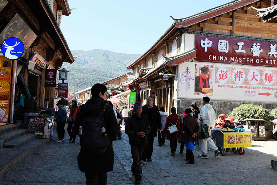 หมู่บ้านไป๋ชา ลี่เจียง ยูนนาน ประเทศจีน Baisha Ancient Town, Lijiang, Yunnan, China