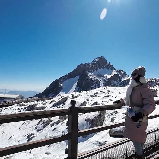 Jade Dragon Snow Mountain, Glacier Park, Lijiang, Yunnan, China ภูเขาหิมะมังกรหยก อุทยานธารน้ำแข็ง ลี่เจียง มณฑลยูนนาน ประเทศจีน