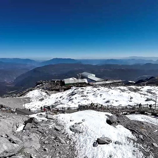 Jade Dragon Snow Mountain, Glacier Park, Lijiang, Yunnan, China ภูเขาหิมะมังกรหยก อุทยานธารน้ำแข็ง ลี่เจียง มณฑลยูนนาน ประเทศจีน
