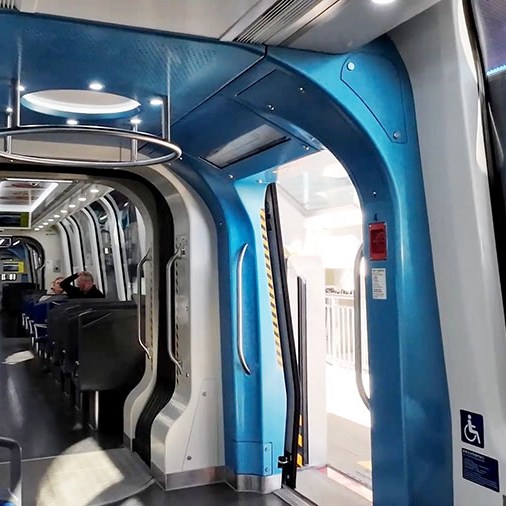 Sight-seeing train, Jade Dragon Snow Mountain, Glacier Park, Lijiang, Yunnan, China รถไฟชมทิวทัศน์ ภูเขาหิมะมังกรหยก ลี่เจียง มณฑลยูนนาน ประเทศจีน