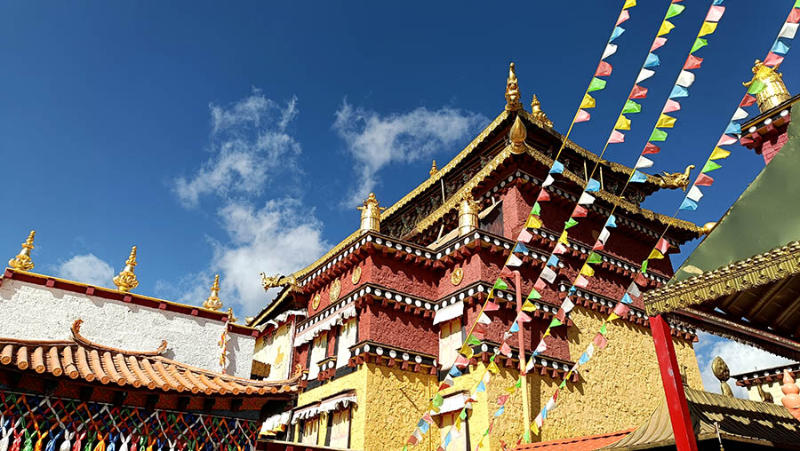 Songzanlin Monastery, Shangri-la, Yunnan province, China วัดซงจ้านหลิน แชงกรีล่า มณฑลยูนนาน ประเทศจีน