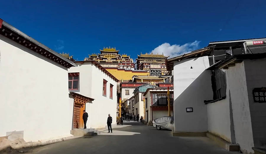 Songzanlin Monastery, Shangri-la, Yunnan province, China วัดซงจ้านหลิน แชงกรีล่า มณฑลยูนนาน ประเทศจีน