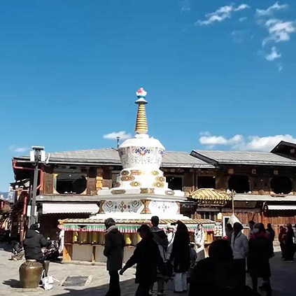 Shangri-la Dukezong Ancient town (north gate zone), Yunnan province, China เมืองเก่าตู๋เค่อจง แชงกรีลา มณฑลยูนนาน ประเทศจีน