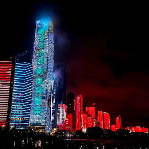Qingdao cyberpunk beach, No.3rd beach, Skyscrapers light show at night, Qingdao, Shandong province, หาดไซเบอร์พังค์, หาดหมายเลข 3, โชว์ไฟตึก CBD, ชิงเต่า มณฑลชานตง ประเทศจีน