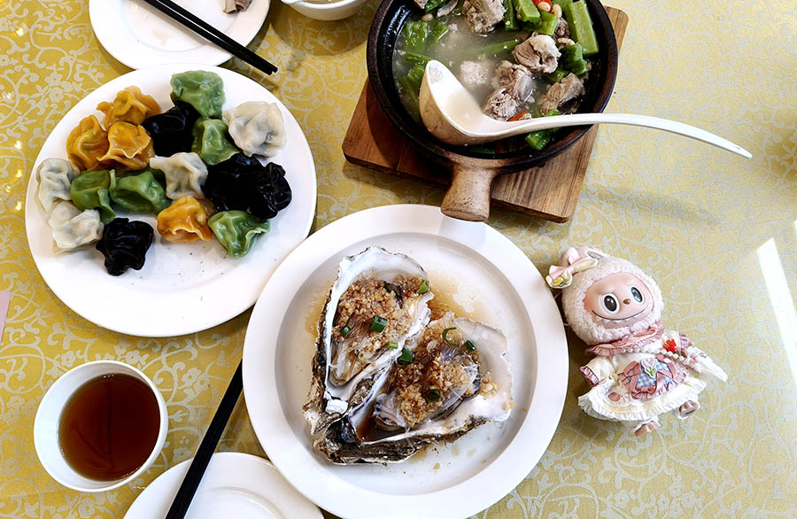 Jǐnxiù Restaurant, Badaguan, Qingdao, Shandong province, China ภัตตาคาร จิ่นสิ้ว ที่ปาต้ากวน ชิงเต่า มณฑลชานตง ประเทศจีน
