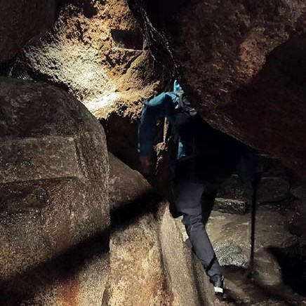 Mitian Cave, Yangkou, Laoshan National Park, Qingdao, Shandong province, China ถ้ำมี่เทียน หยางโข่ว อุทยานแห่งชาติเหลาซาน ชิงเต่า มณฑลชานตง ประเทศจีน