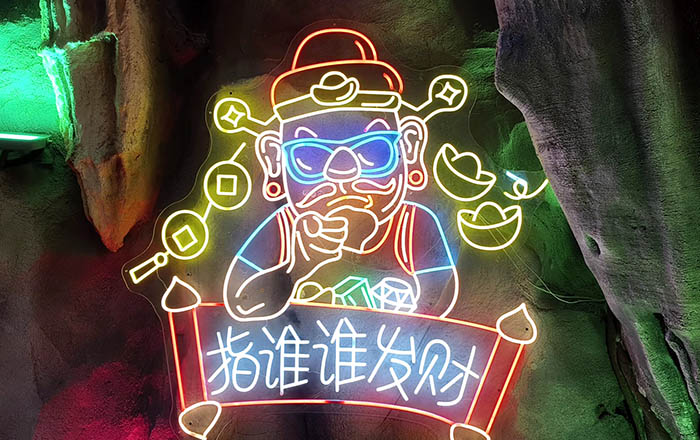 Souvenir shop, Taidong night market, Qingdao, Shandong province, China ร้านขายของฝาก
ตลาดกลางคืนไถตง, ชิงเต่า มณฑลชานตง ประเทศจีน